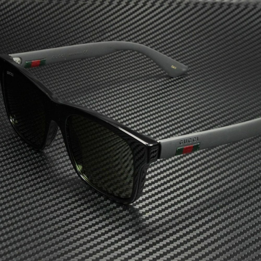 Gucci Black Green Tint Men's Sunglasses!